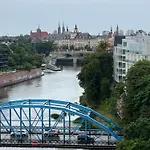 I&m Sikorskiego Daire Wroclaw